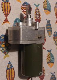 motore in continua con riduttore