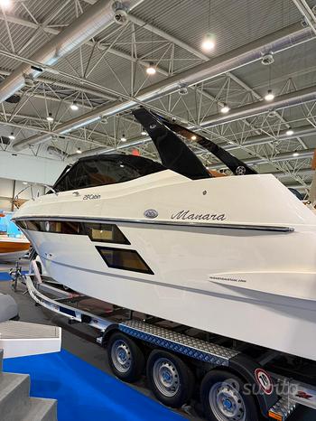 Manara 29 cabin - affar pronta consegna 2026 - Sea Level Traders