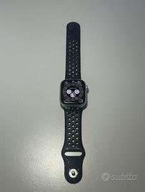 Apple watch 9 lte nike batteria 98