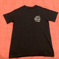 T-shirt Antisocial Club nera