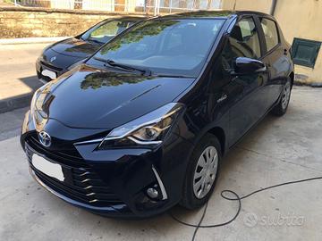 TOYOTA YARIS 2019 HYBRID PERMUTA AUTO MOTO SCCOTER