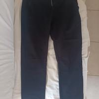pantaloni jeans 