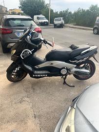 Yamaha T Max - 2002