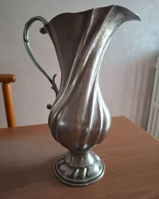 Brocca/Caraffa Vintage in Peltro Lavorazione a Tor