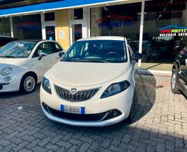 Lancia Ypsilon 1.0 FireFly 5 porte S&S Hybrid Silv