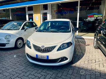 Lancia Ypsilon 1.0 FireFly 5 porte S&S Hybrid Silv