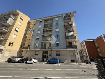 3 LOCALI A NIZZA MONFERRATO
