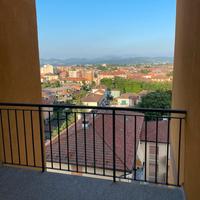 Appartamento ammobiliato a centro