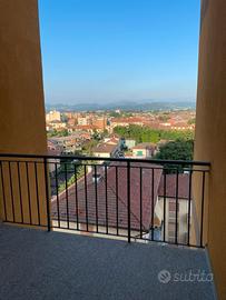 Appartamento ammobiliato a centro