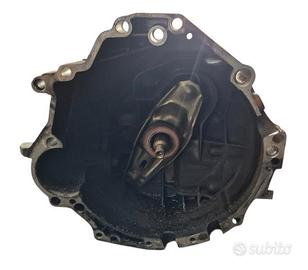 CAMBIO MANUALE COMPLETO VOLKSWAGEN Passat Berlina