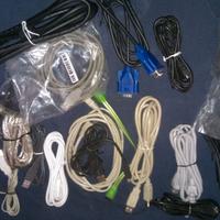 CAVI COLLEGAMENTO PER COMPUTER E TV