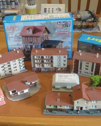 Treno lotto plastico casette scala N