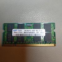 1 modulo DDR2-6400S  da  2GB
