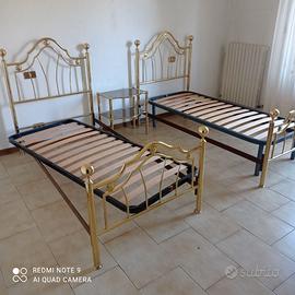 Letti in ottone e vario