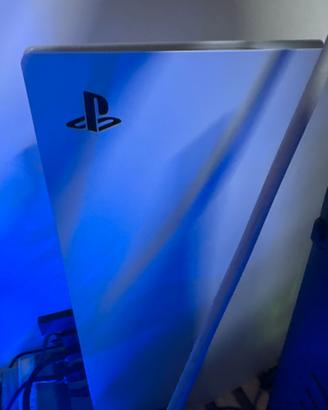 PS5 Digital + Cuffie Pulse 3D + Controller Pro