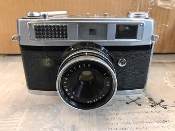 Macchina fotografica Mamiya 4B
