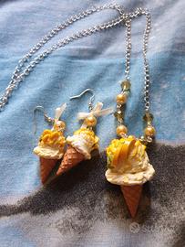 completi di gioielli 