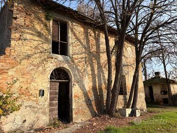 Terreno di 2915 m² a Massa Lombarda