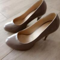 Scarpe vernice grigio tortora n. 38