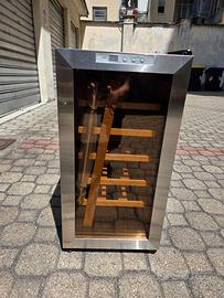 Cantinetta Nuova 18 bott.