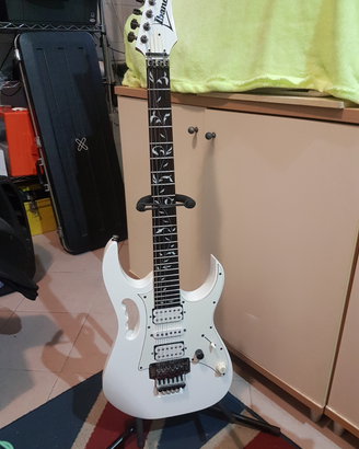 Chitarra elettrica ibanez jem jr