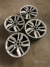 4 cerchi originali 18'' Audi Q5