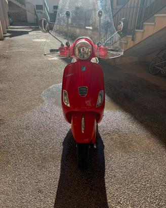 Vespa lx 150