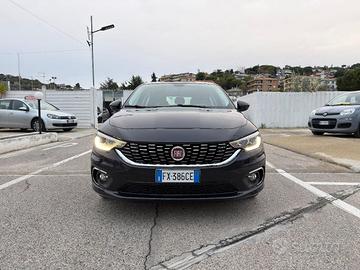 FIAT Tipo 1.3 Mjt S&S 5pt Lounge