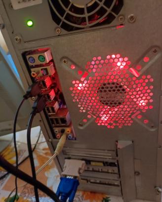 Postazione completa pc fisso