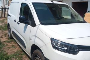 Toyota pro ace city
