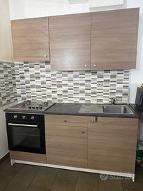 Cucina ikea con forno,