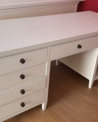 Scrivania bianca con cassetti + comodino coordinat