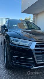 AUDI Q5. 40 TDI.  Quattro. SPORT PLUS.