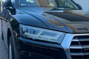 AUDI Q5. 40 TDI.  Quattro. SPORT PLUS.