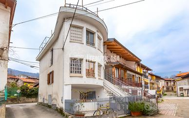 TERRATETTO CON TERRAZZO