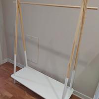 Appendiabiti bambini - armadio aperto