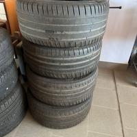 Gomme MICHELIN PILOT SPORT 245/40 zr 18 (97Y)