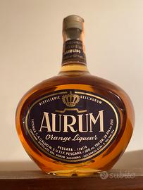 Liquore aurum