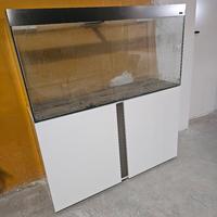 Acquario 240 lt  con mobiletto marca Ciano