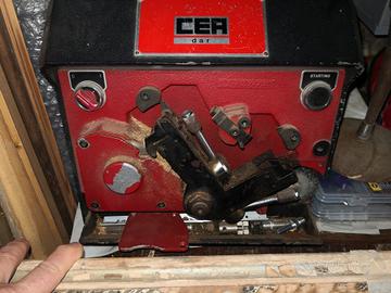 Duplicatore di chiavi Cisa