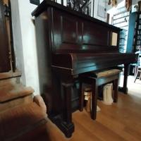 Pianoforte verticale