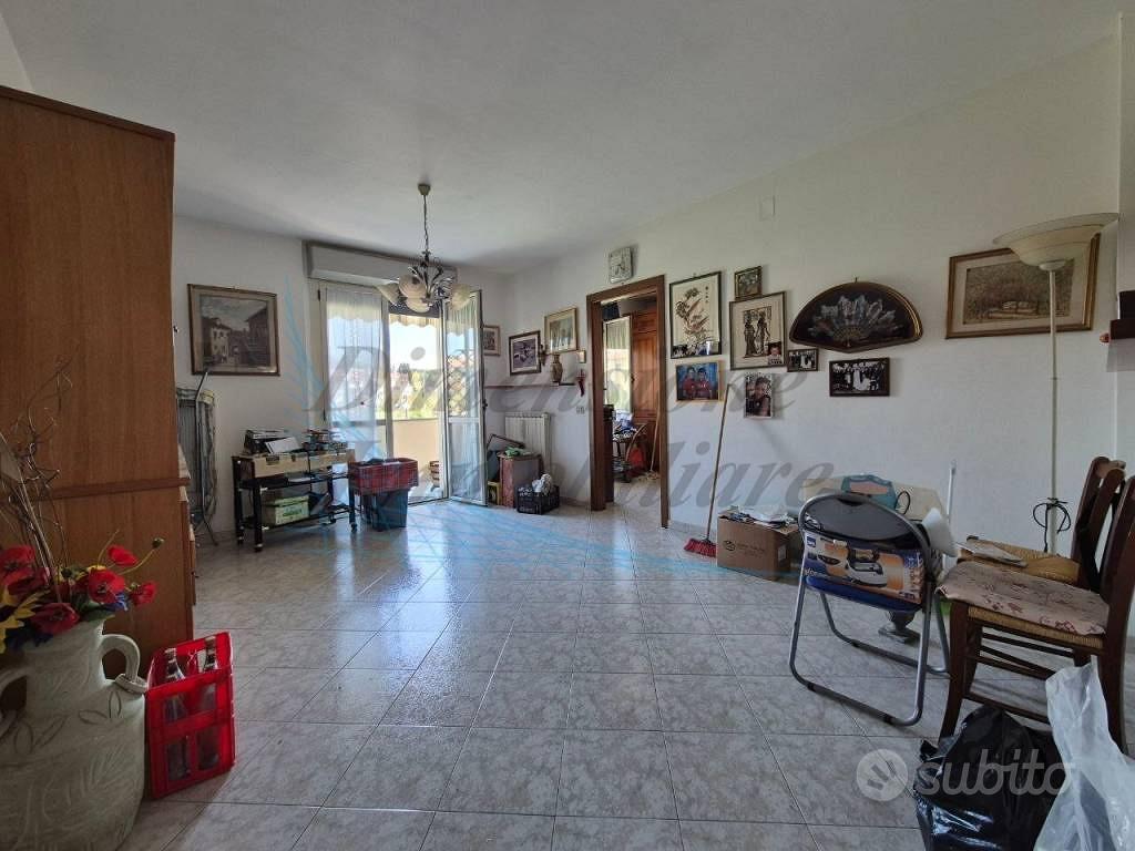 Appartamento di 110 m² con 5 locali a Rosignano Ma - Vista 2