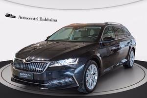 SKODA Superb wagon iv 1.4 tsi phev sportline dsg