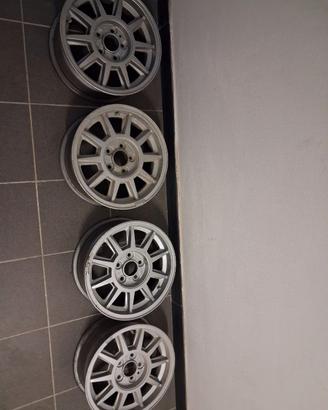 Cerchi in lega 15" Volvo SIRIUS serie 240 740 940