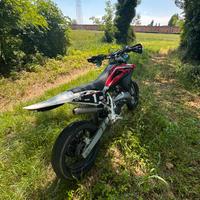 Husqvarna sm 125 2t 2011