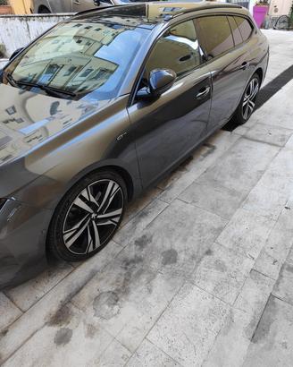 Peugeot 508 SW (177 CV)