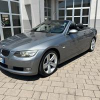 Bmw 330d Cabrio Attiva 231cv aut.