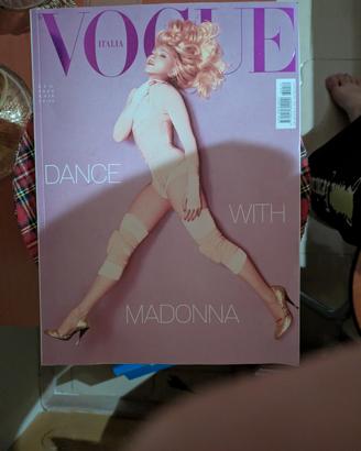 rivista Vogue madonna nuova