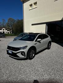 Volkswagen Taigo 1.0 TSI 110 CV DSG R-Line