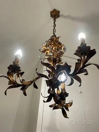 Lampadario in ferro battuto con 3 bracci